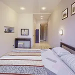Mitskevycha Square 5 *